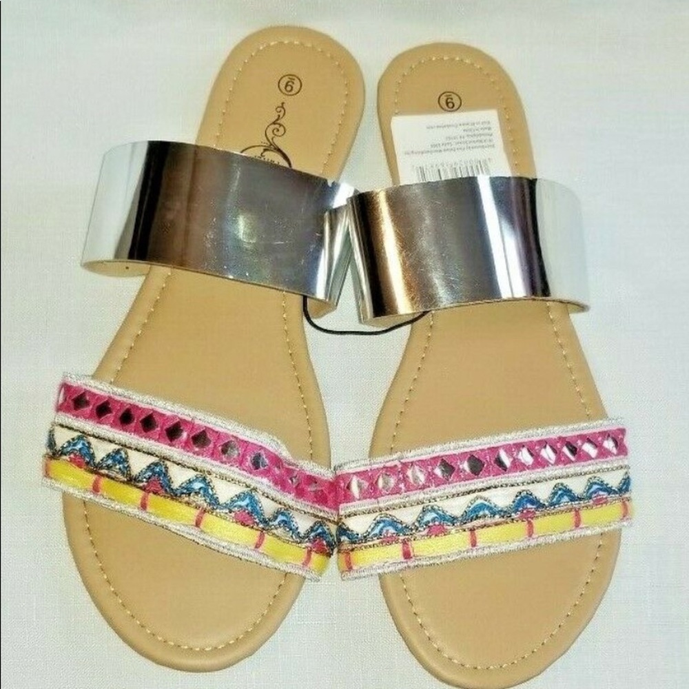 Sole Mate Strap Sandals Daisy790 (NWT) - Picture 1 of 7